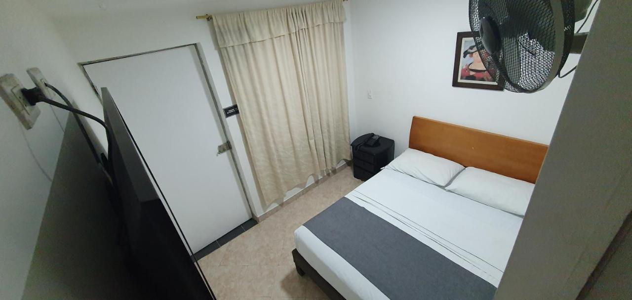 Hotel Gran Imperio Medellin Exterior photo