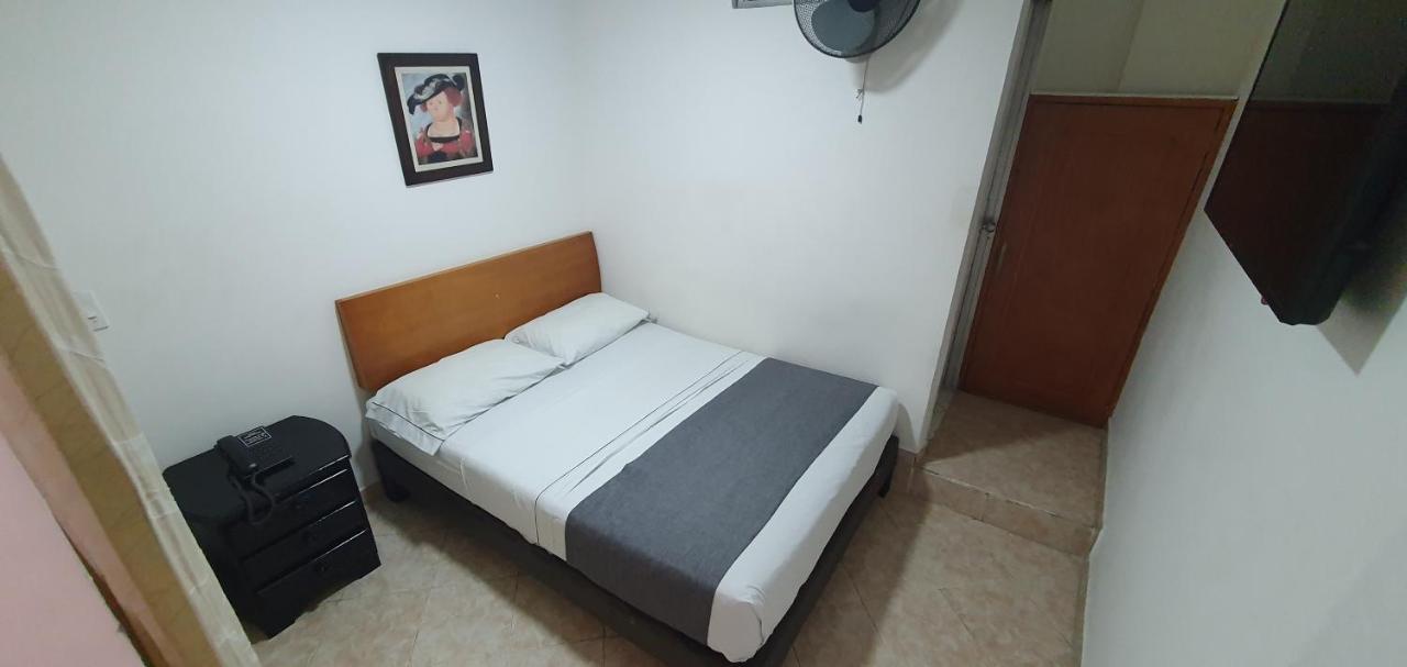 Hotel Gran Imperio Medellin Exterior photo